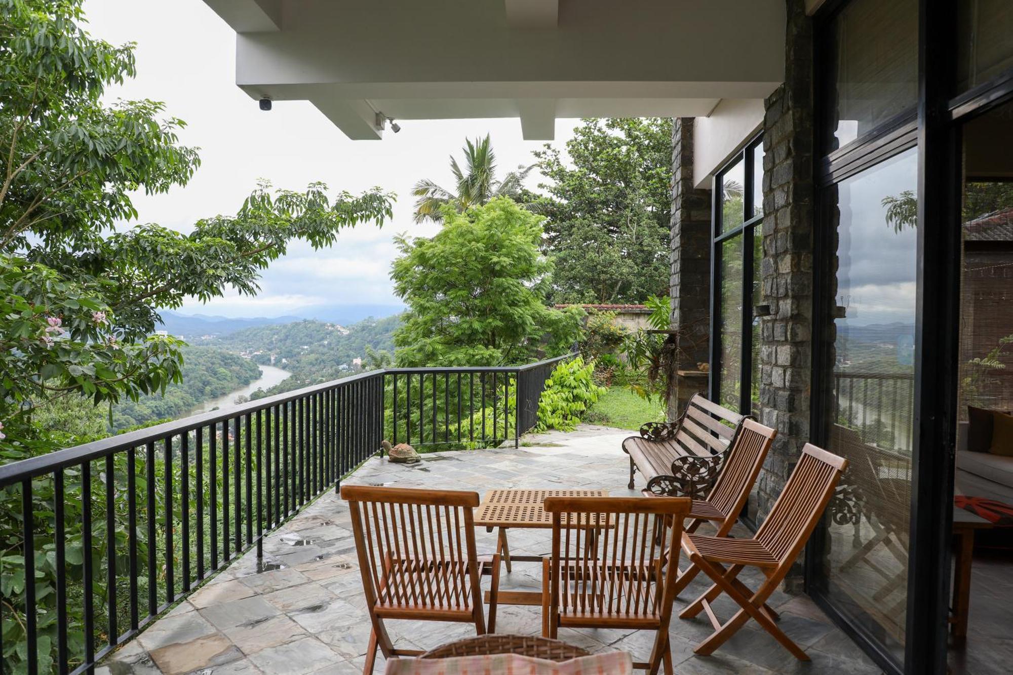 Serene Reach Apartment Kandy Exterior photo